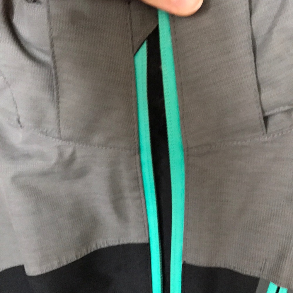 Cabela Winter Jacket - image 5